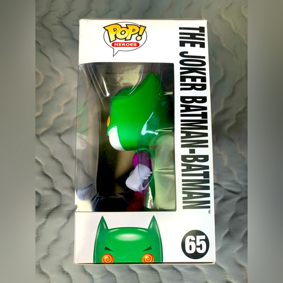 Funko Pop! DC Super Heroes The Joker Batman-Batman 65 LootCrate Exclusive - Picture 2 of 4